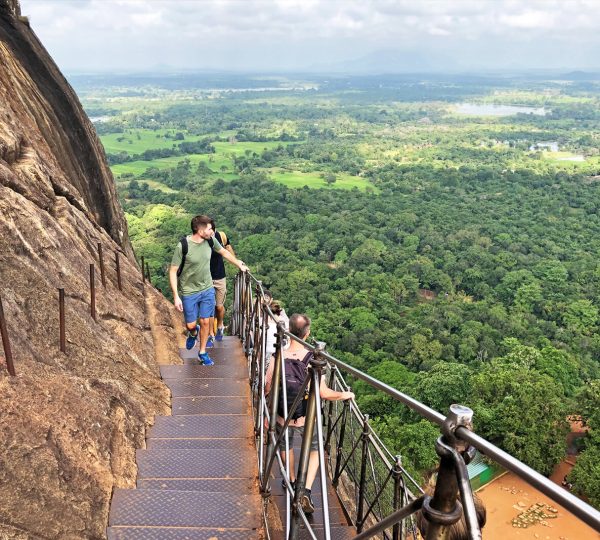 Day tour sigiriya